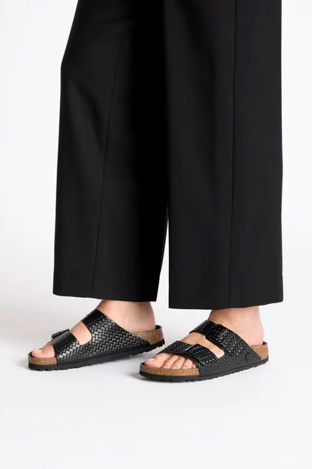 Birkenstock - Arizona Leather Woven Embossed Regular - Black