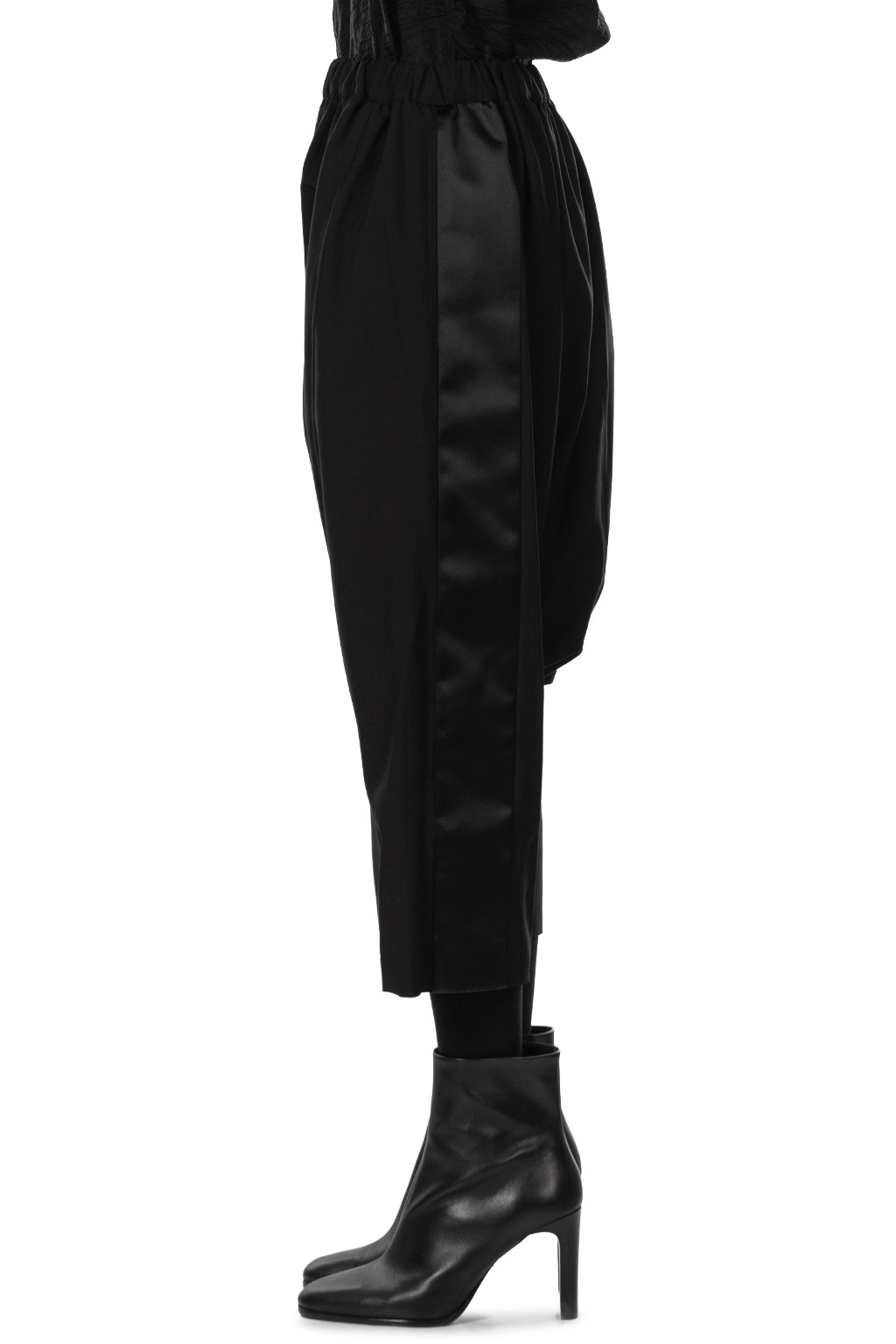 Comme Des Garcons Comme Des Garcons  - Drop-Crotch Cropped Pants - Black x Black