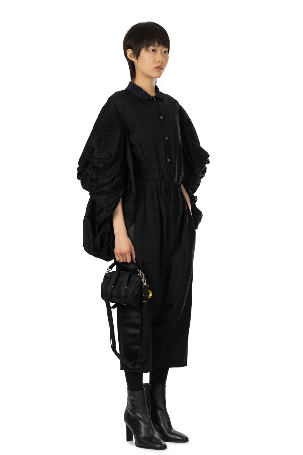 Comme Des Garcons Comme Des Garcons  - Drop-Crotch Cropped Pants - Black x Black