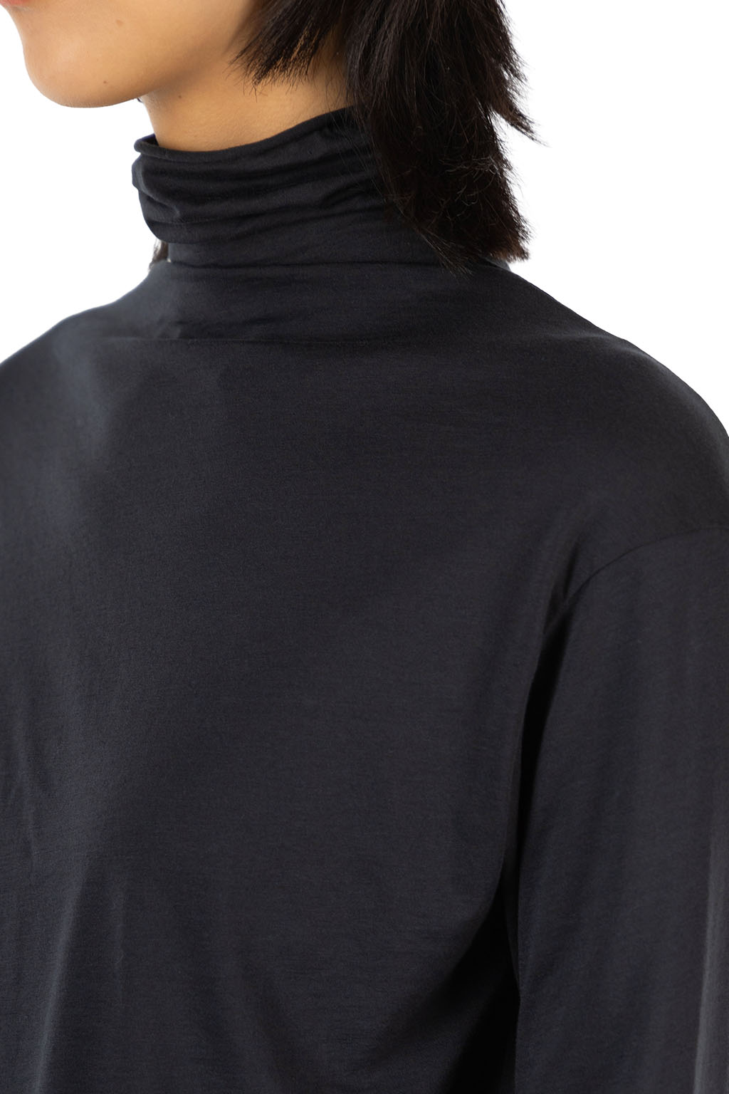 Evam Eva - Cut & Sew Turtleneck - Sumi