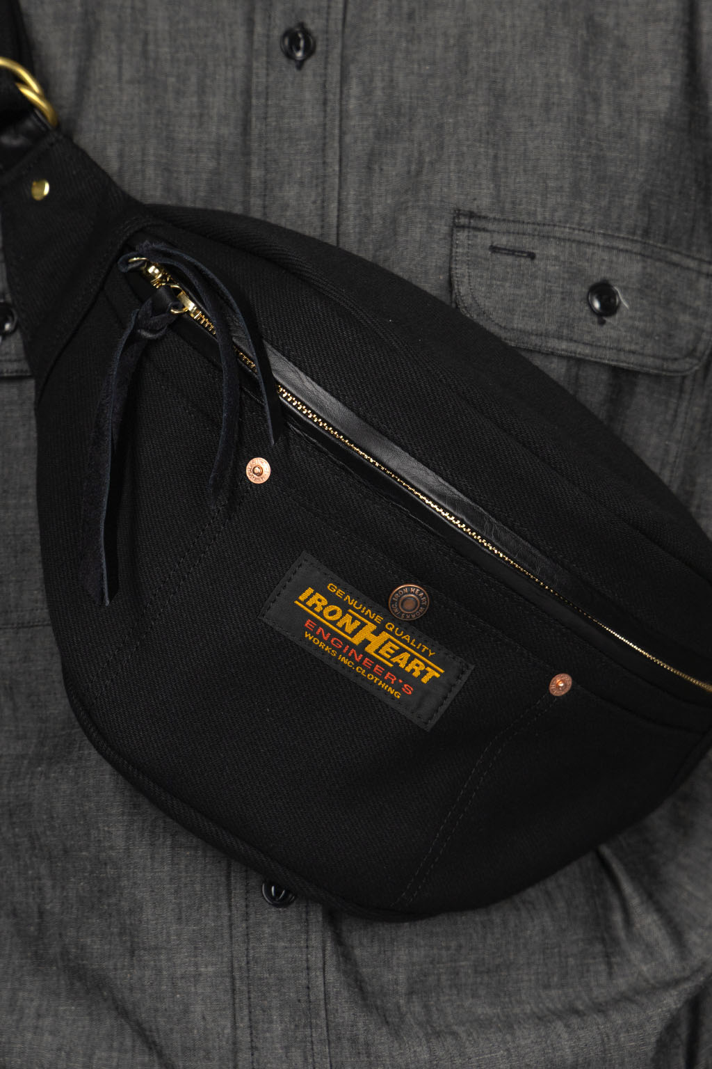 Iron Heart - IHE-37-BLK - 21oz Denim Waist Bag - Superblack Non-Fade