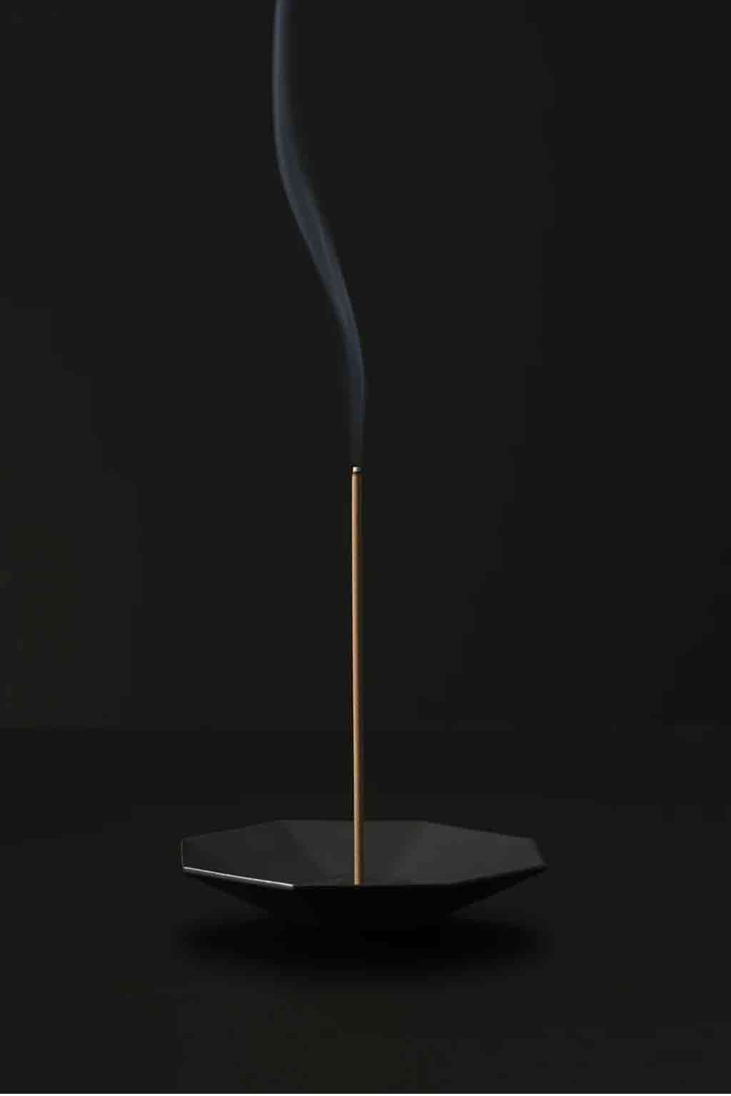 KITOWA - Porcelain Incense Plate Octagon - Black