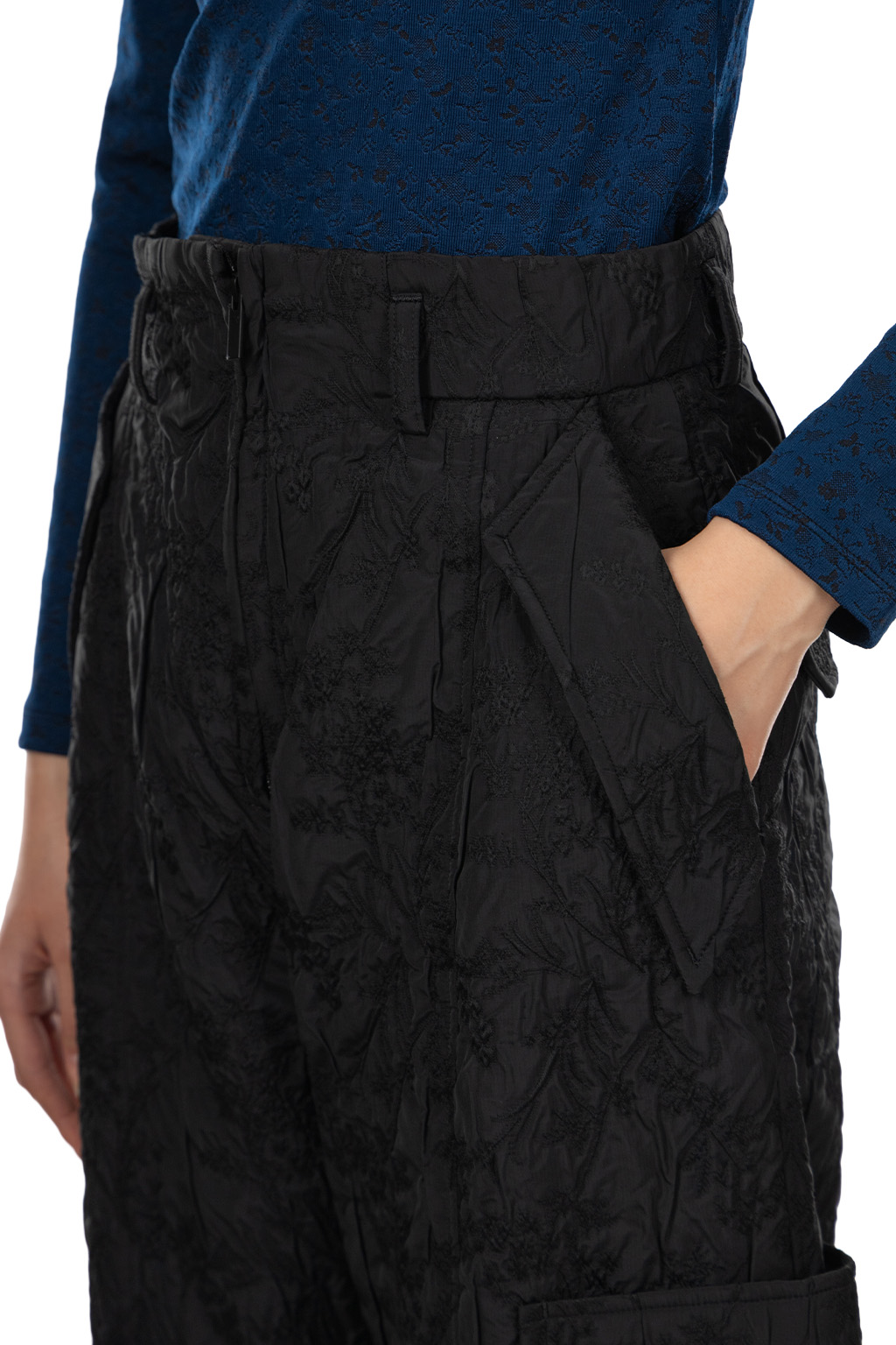 Mame Kurogouchi - Floral Jacquard Triple Cloth High Waisted Trousers - Black