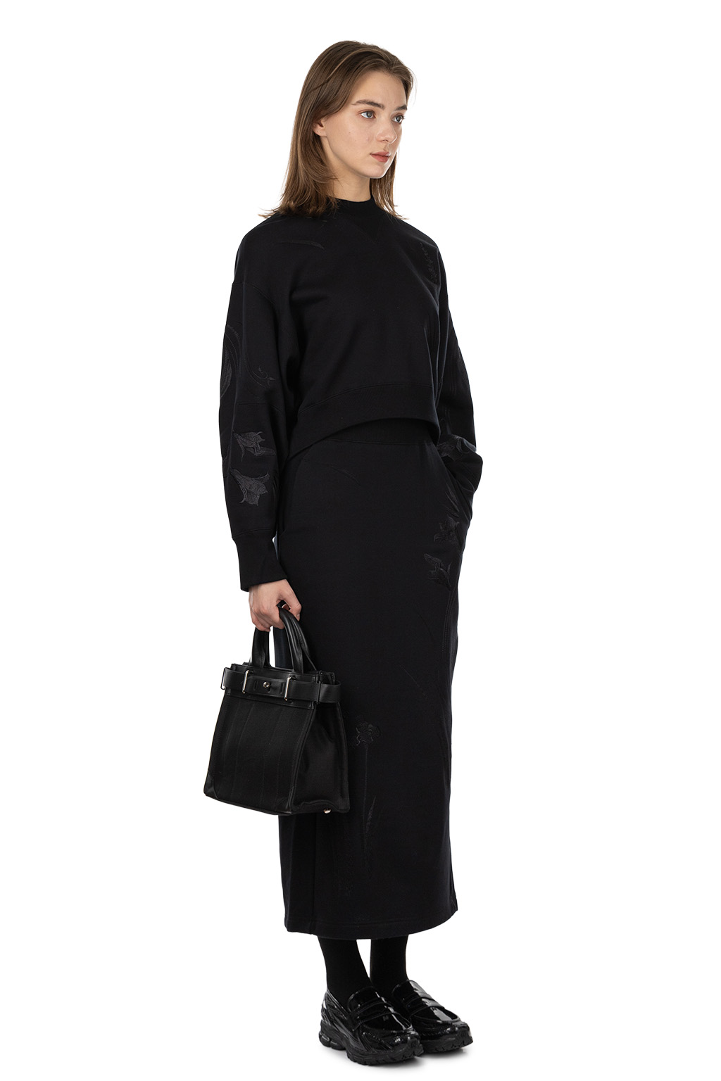 Mame Kurogouchi - Floral Motif Embroidered Sweatshirt - Black