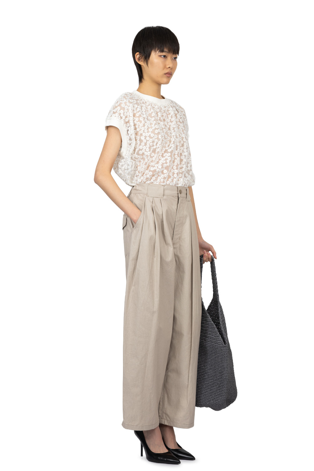 Manon - Lip Cloth Three Tuck Wide Pants - Beige