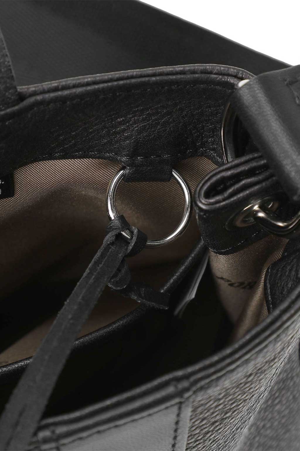 Porter Yoshida - CISCO - Shoulder Bag - Small - Black