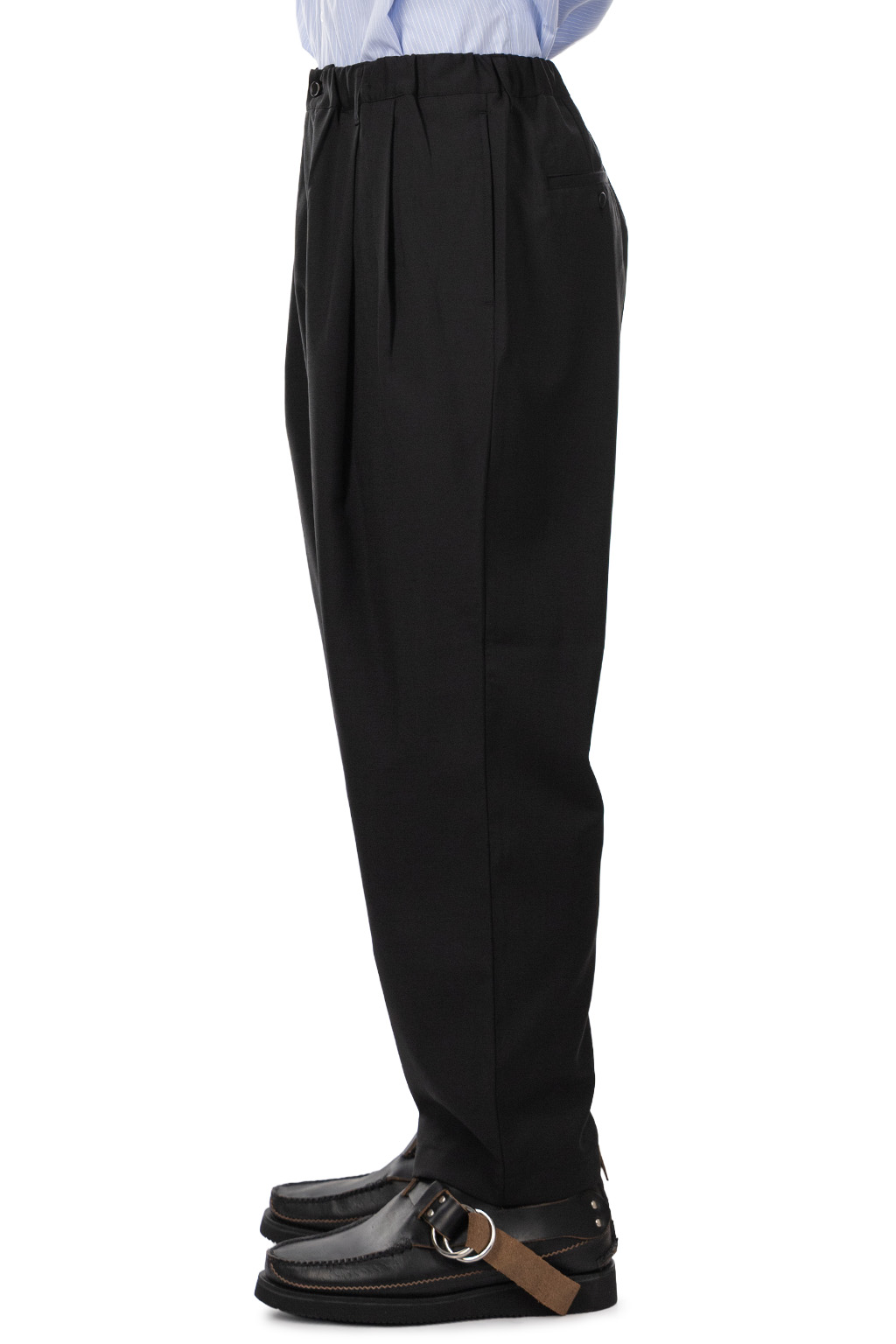 Still by hand - Relaxed 2 Tuck Pants - Ink Black