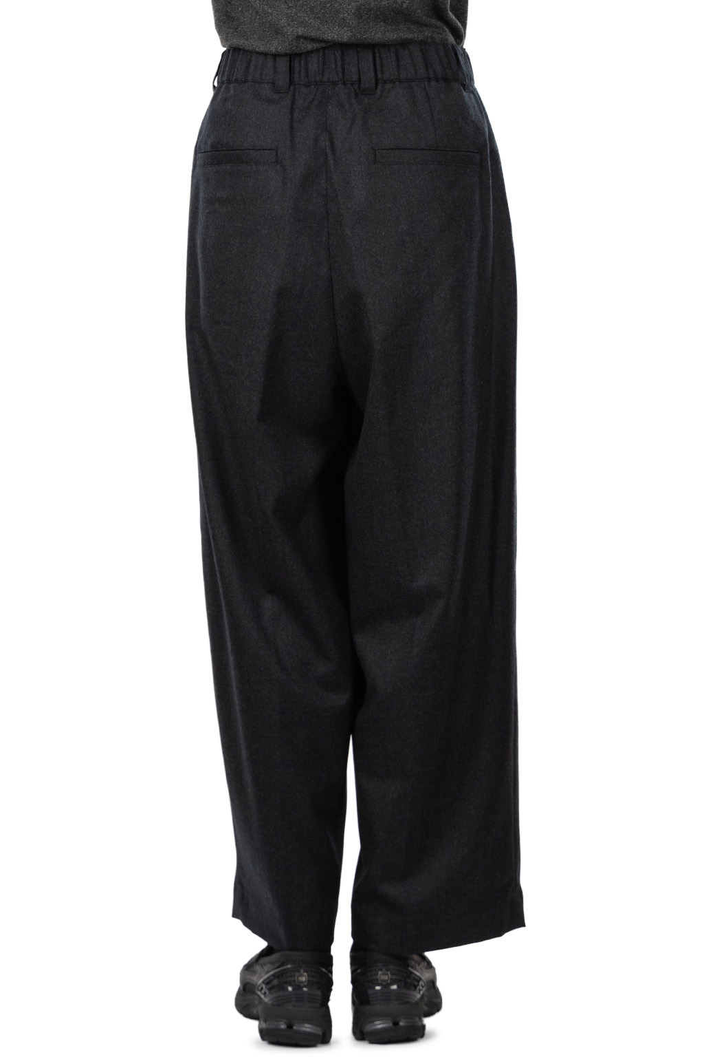 TOUJOURS - Super 120s Worsted Wool Flannel Baggy Pants - Charcoal