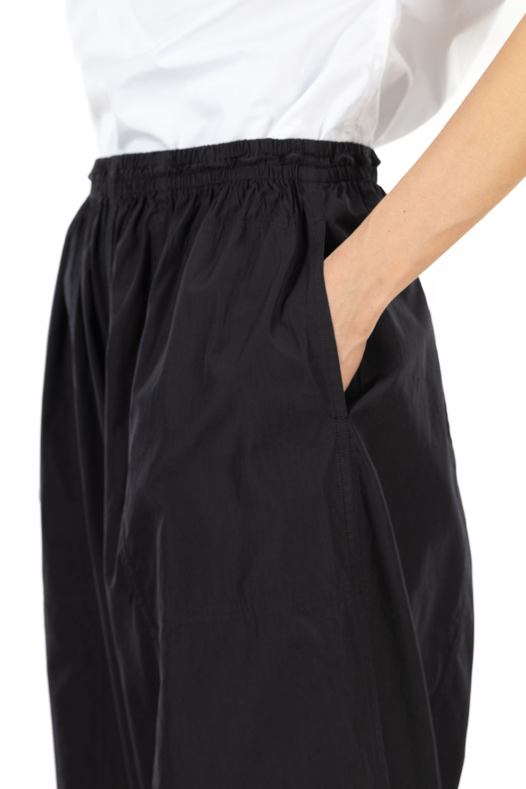 YLEVE - Cotton Cupra Pants - Black
