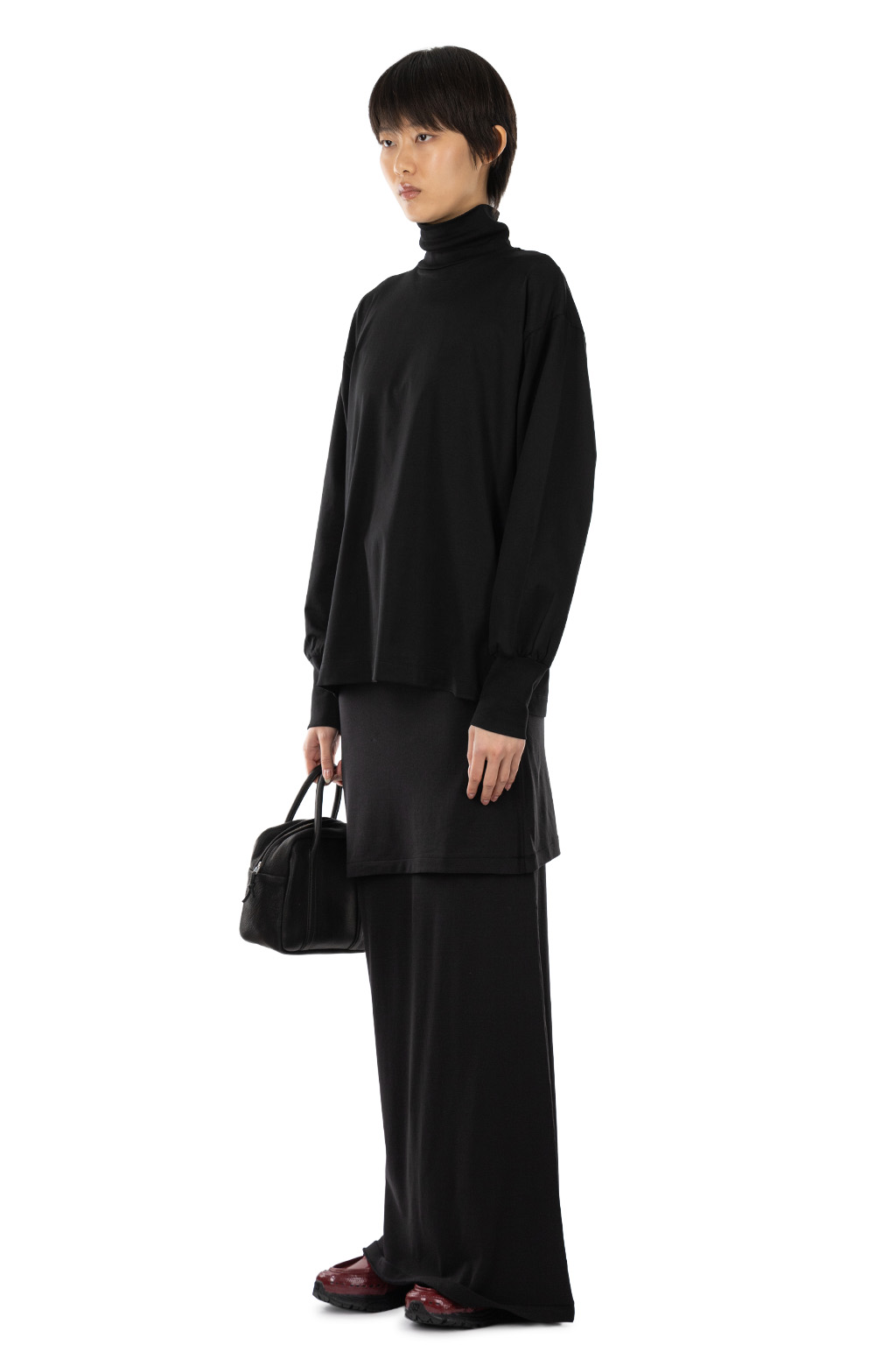 YLEVE - Suvin Cotton Turtle Neck - Black