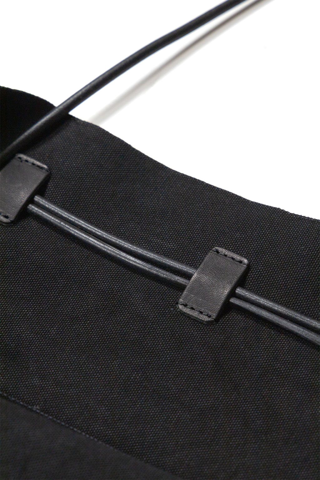 Amiacalva - Scarecrow Tote - Large - Black