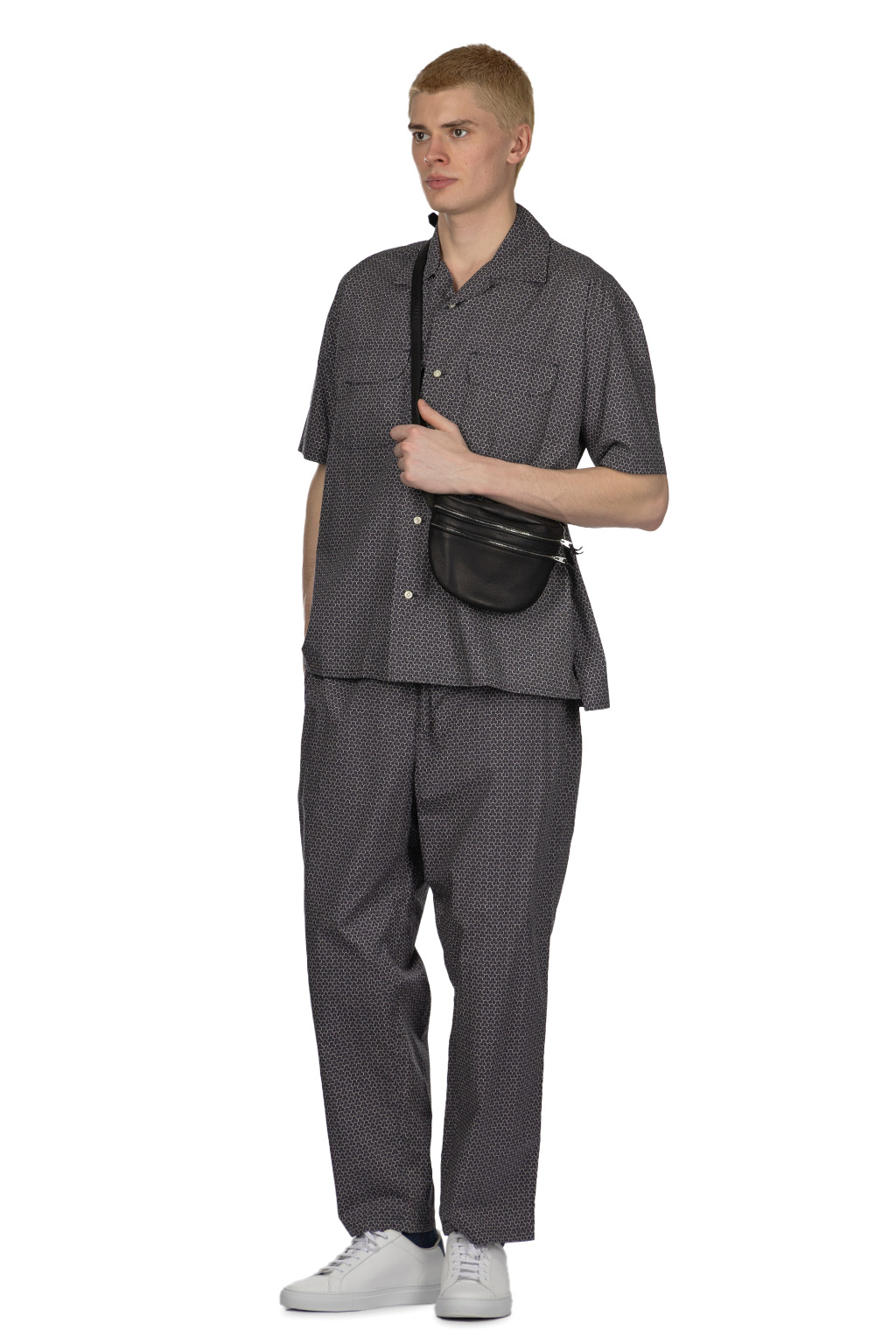 ts(s) - Round Flap Pocket Short Sleeve - Black
